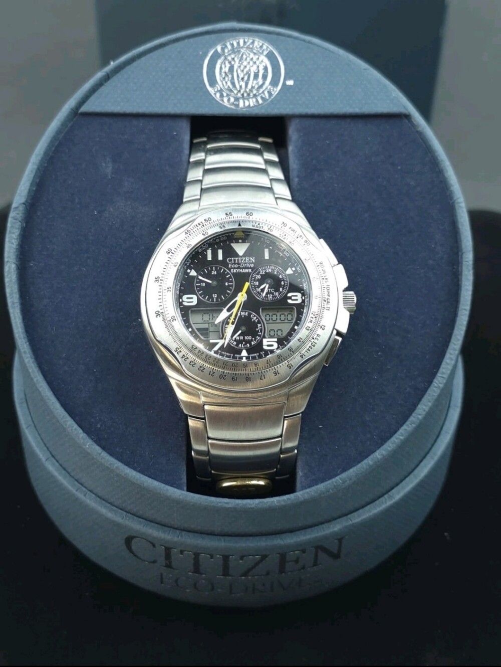 Citizen Eco-Drive Skyhawk C650 World Time Men's Watch Box Papers Complete